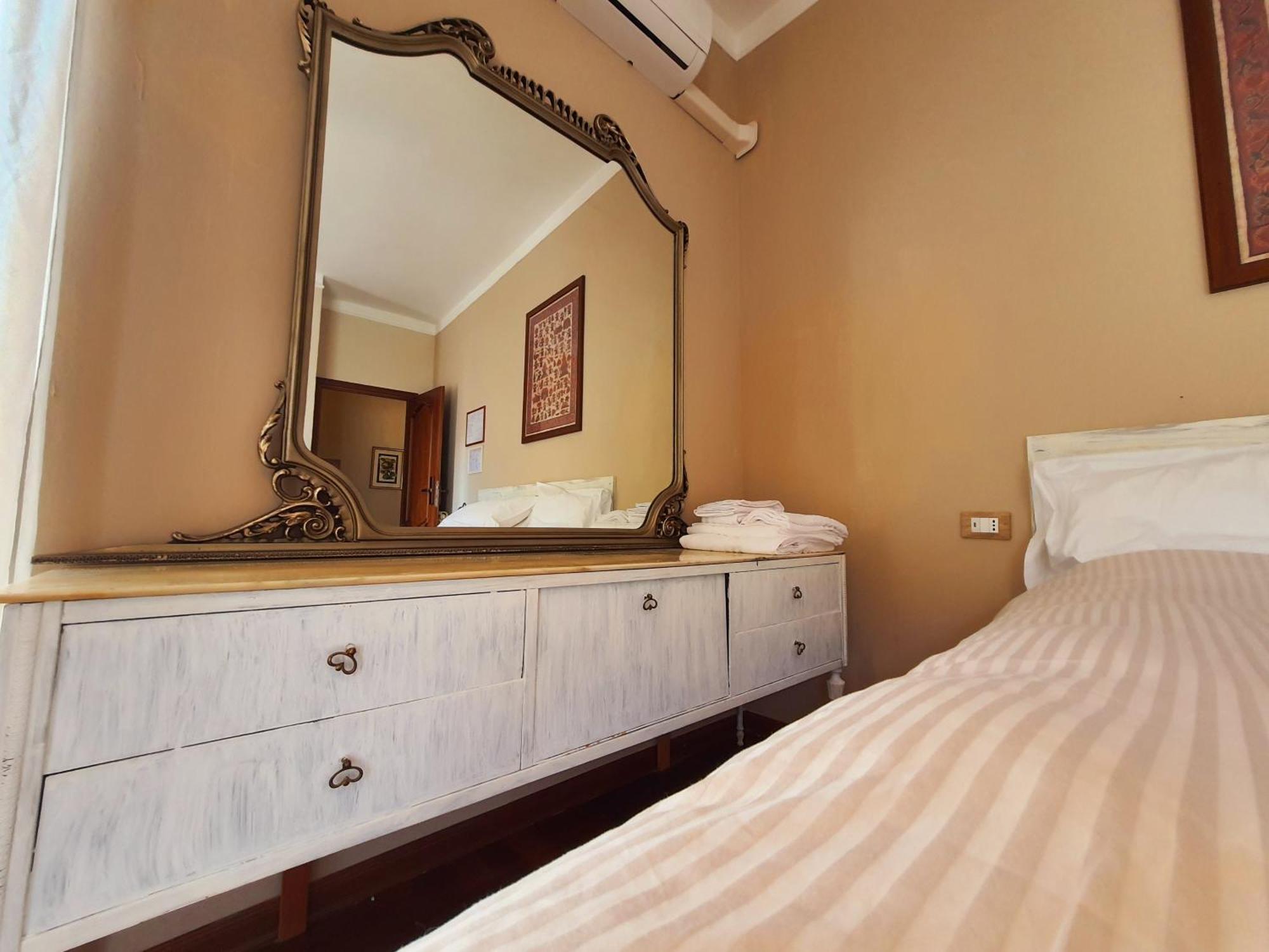 Hotel Le Stanze Dei Doria Valmontone Esterno foto