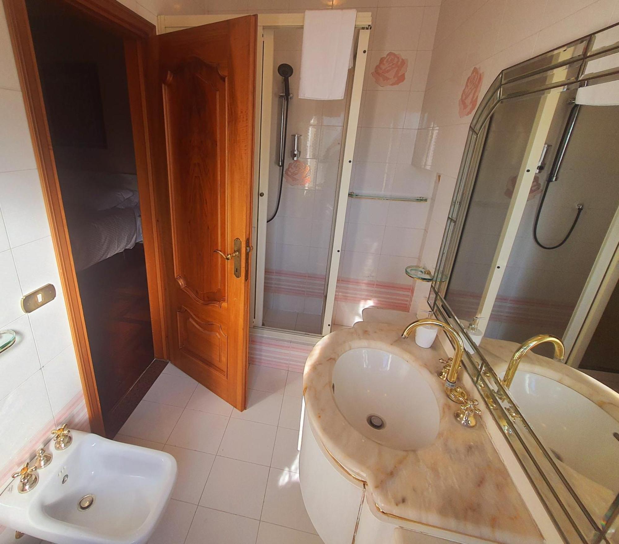 Hotel Le Stanze Dei Doria Valmontone Esterno foto